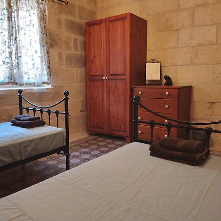 Geligiz Farmhouse Għajnsielem Kültér fotó